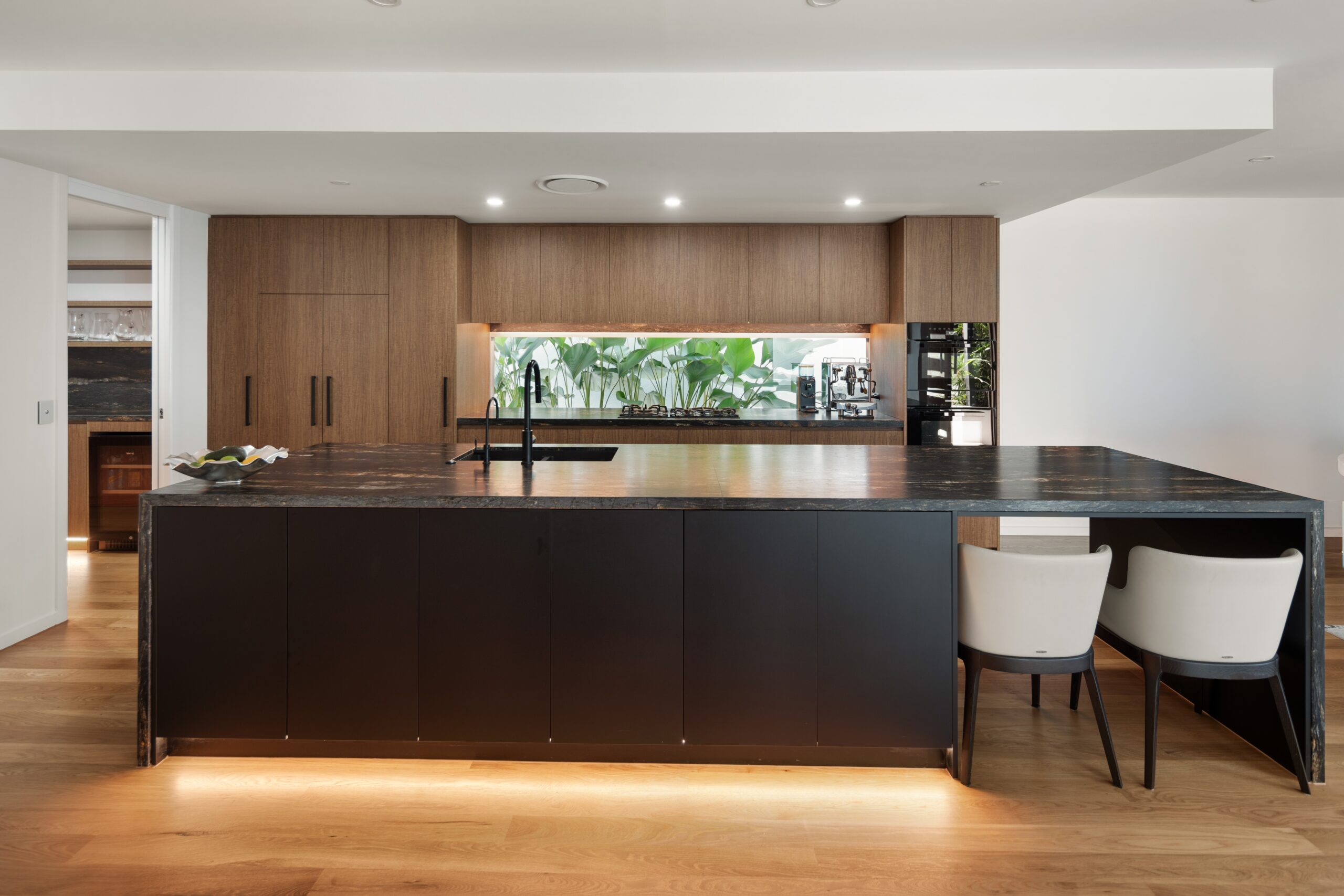 TruNatur Spotted Gum Woodgrain Panel - Image 4